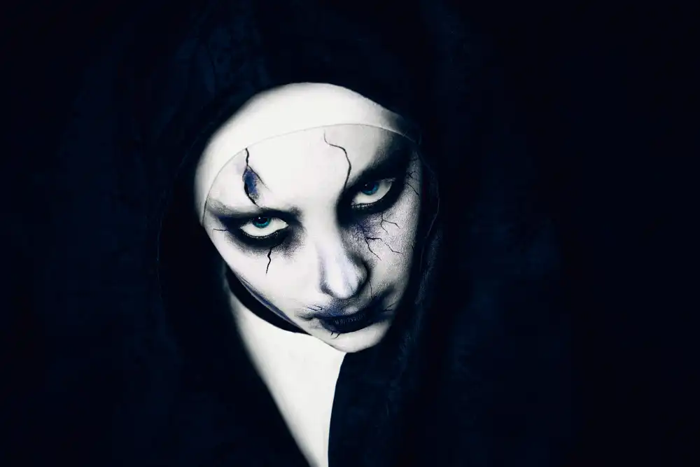 Bolgov, Axe Ruslan: The Darkness in Her Veins