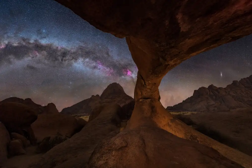 Chander, Vikas: Spitzkoppe Arch
