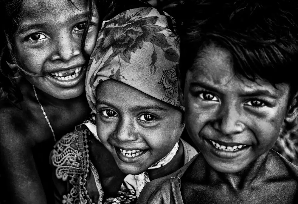 Garmendia, Inazio Joxe: Radost tří rohingských dětí – Bangladéše