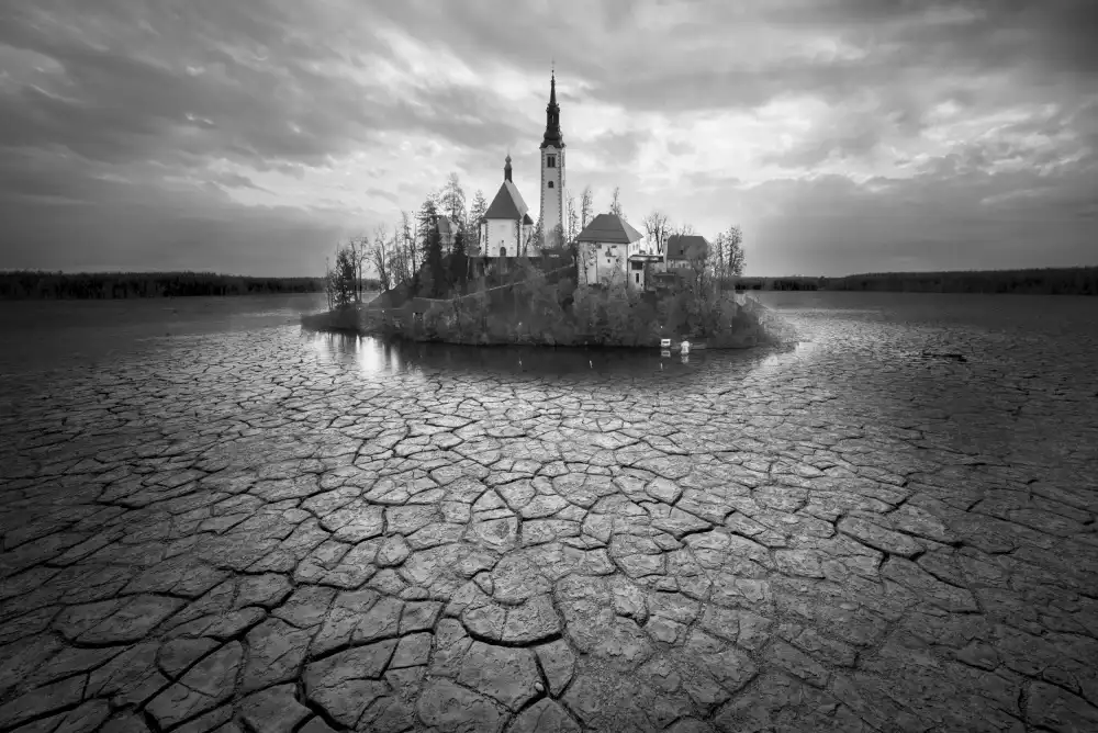 Sent, Cesare: Bled Lake coming soon