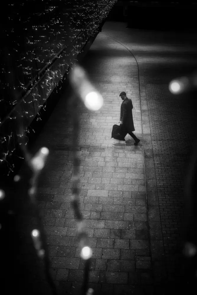 Ovidiu, Selaru: Walking alone