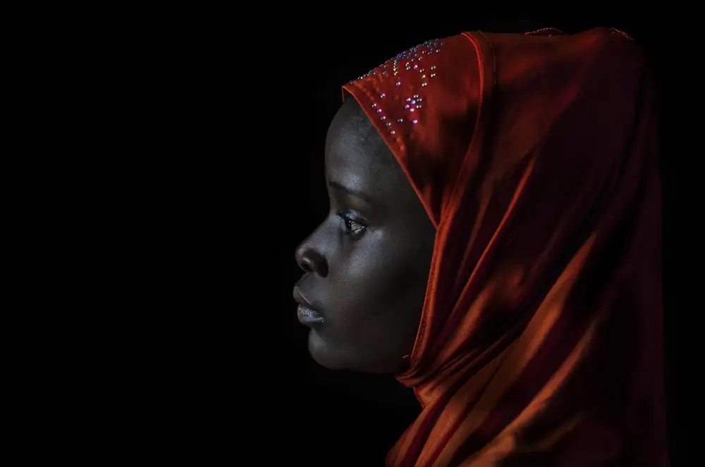 Budak, Ferah: African Girl