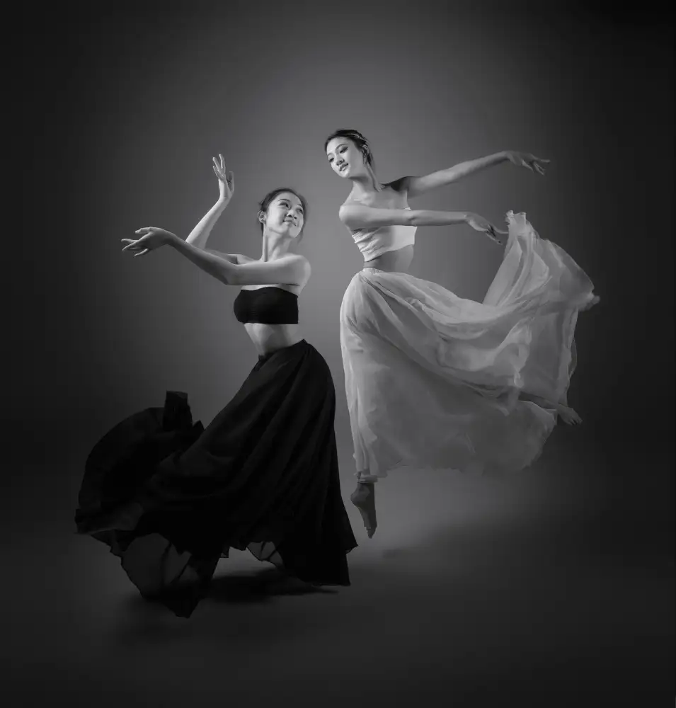 Catherine, W.: Dancers