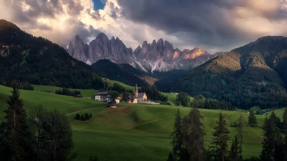 Gayan, Ricardo: Chiesa di Santa di Santa Maddalena.