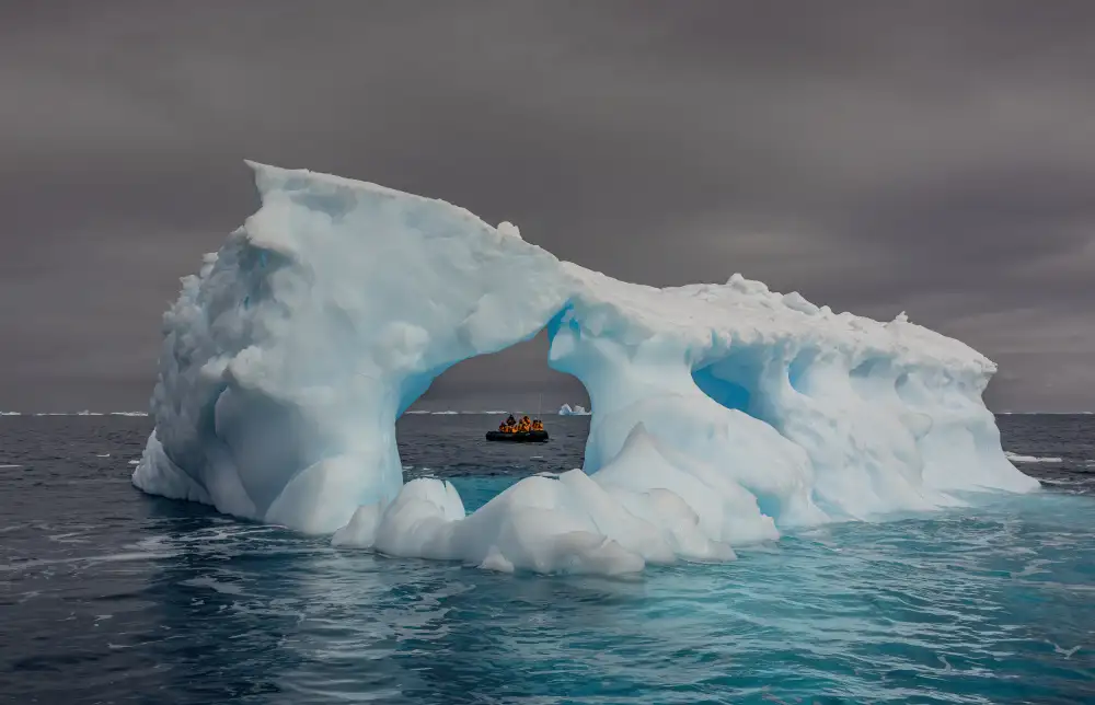 Lin, Ning: The Window of Antarctica