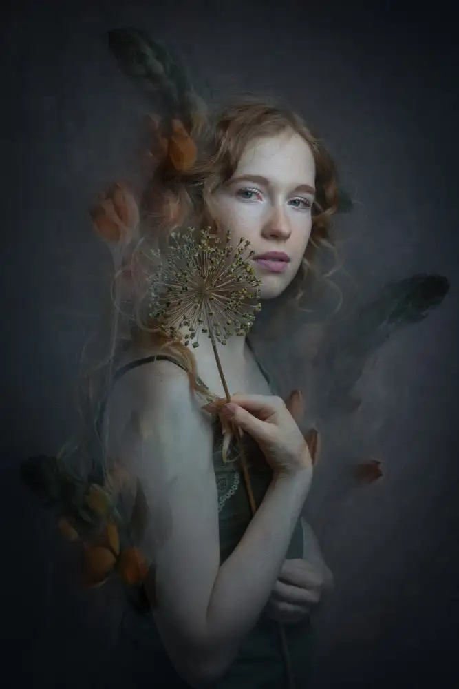 Franke, Ruth: redhead