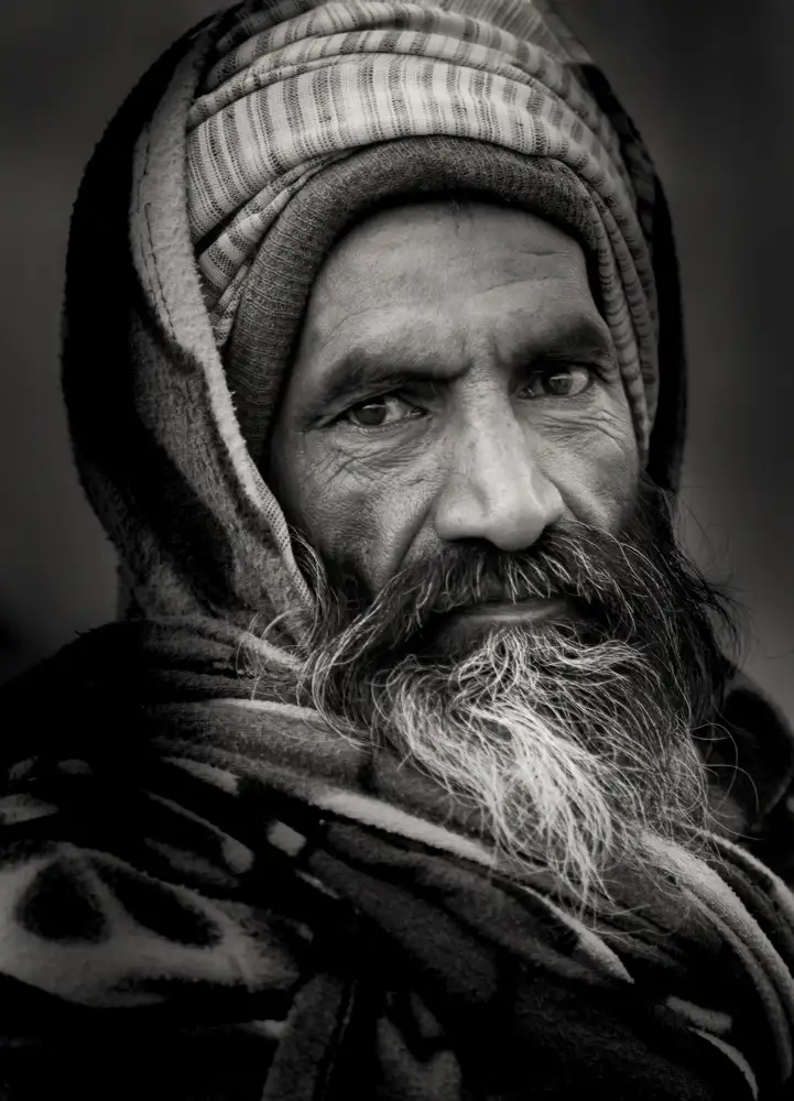 Jabeen, Rana: Face in the crowd