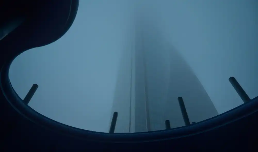 Martínez, Hernández Carlos: Foggy Tower