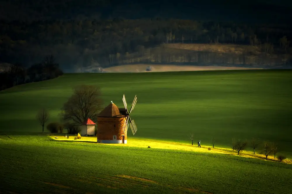 Uhrin, Milan: Chvalkovice Wind Mill