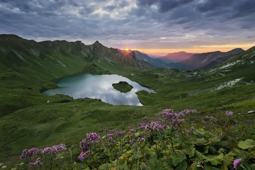 Hefele, Stefan: Magischer Bergsee