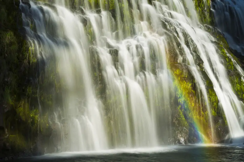 Hefele, Stefan: Rainbow Falls