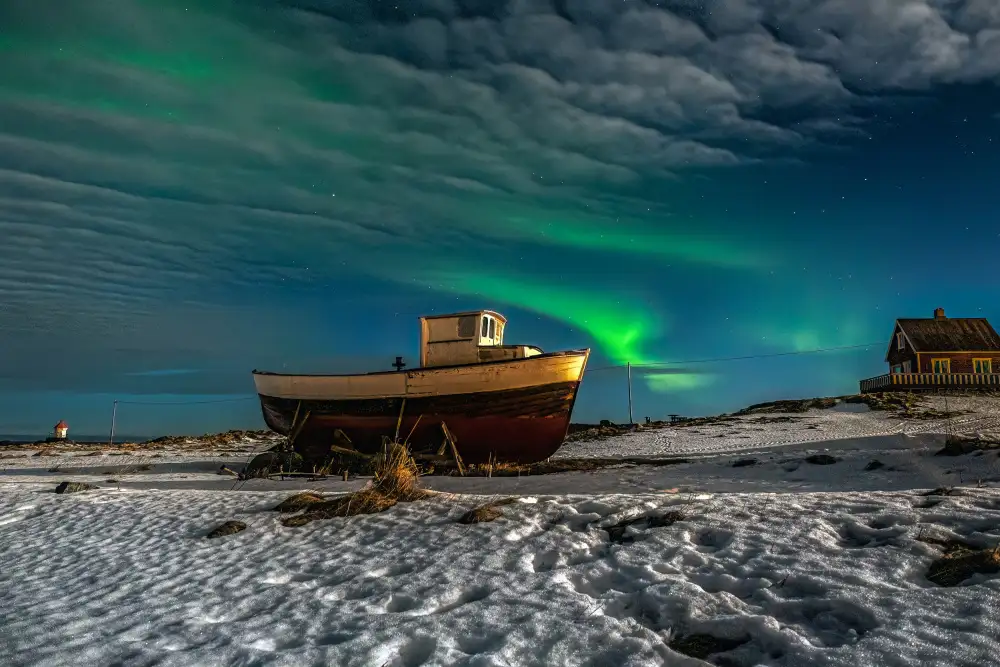 Goossens, Henk: Aurora over Eggum