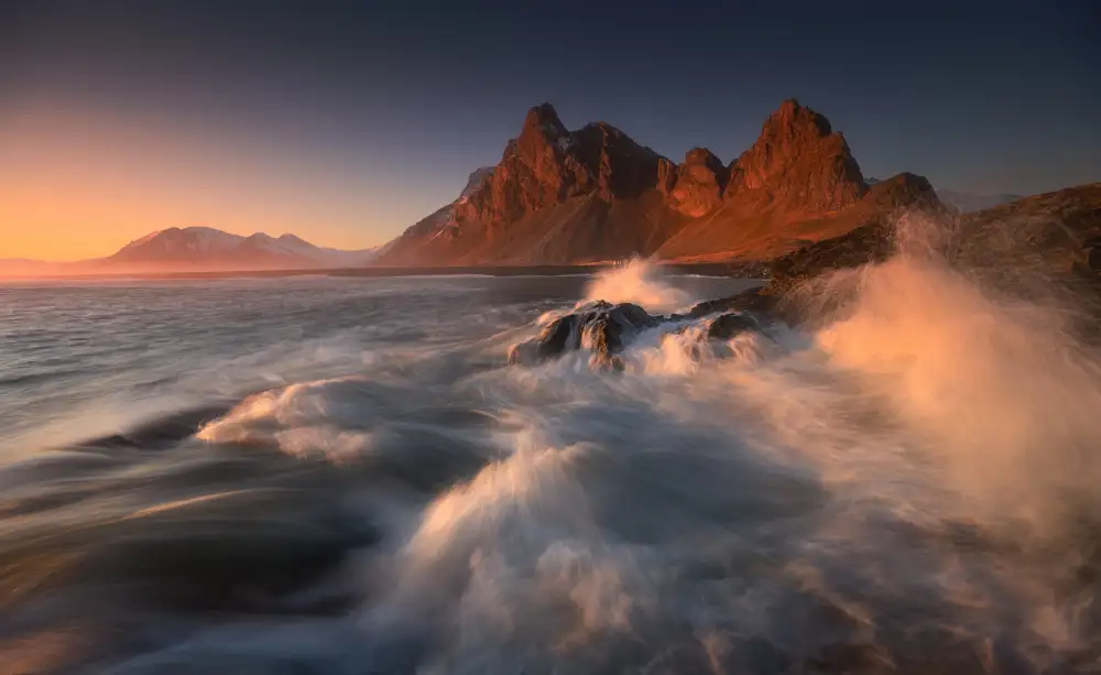 Rojek, Tomasz: Last light on the Eystrahorn