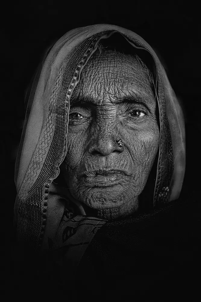 Nandi, Shaibal: Donna tradizionale