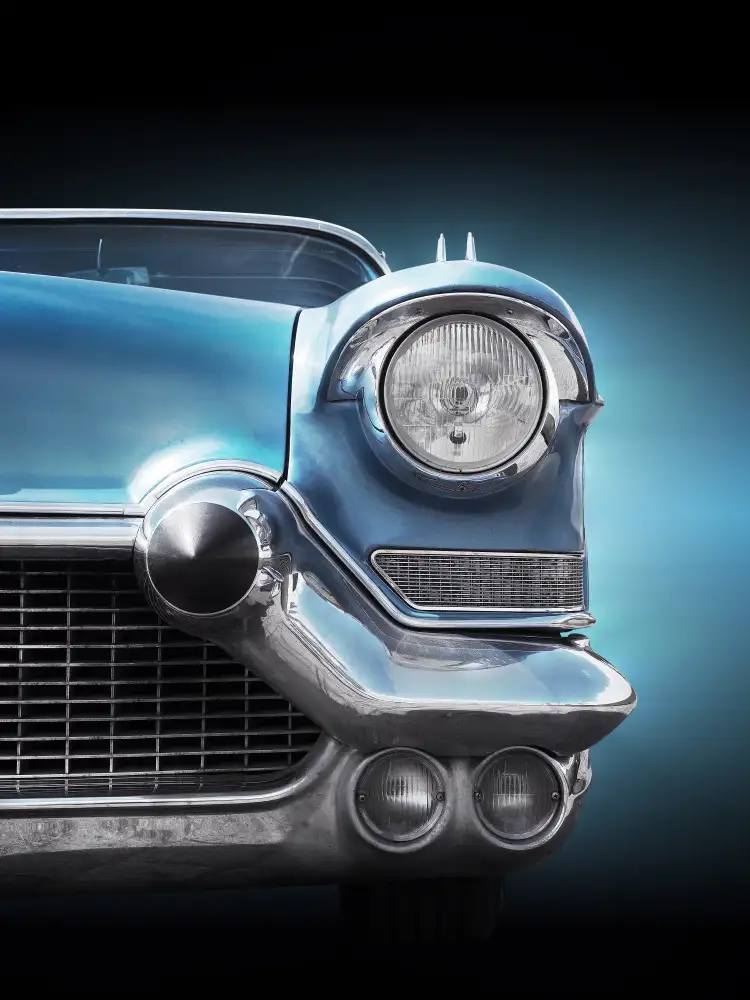 Gube, Beate: Coche clásico americano Eldorado Sevilla 1957 faro