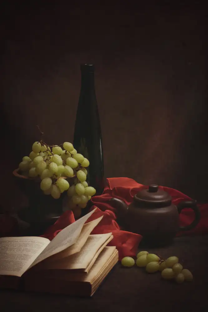 Barkow, Brig: Still life with grapes, old books and a teapot