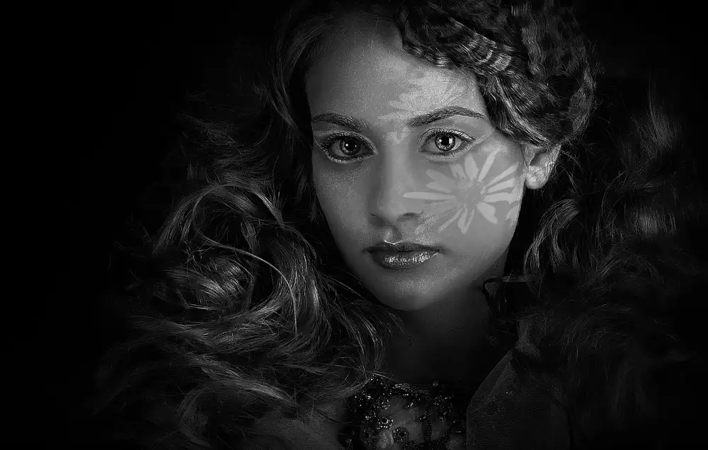 Rusu, Lia Adela: Glam