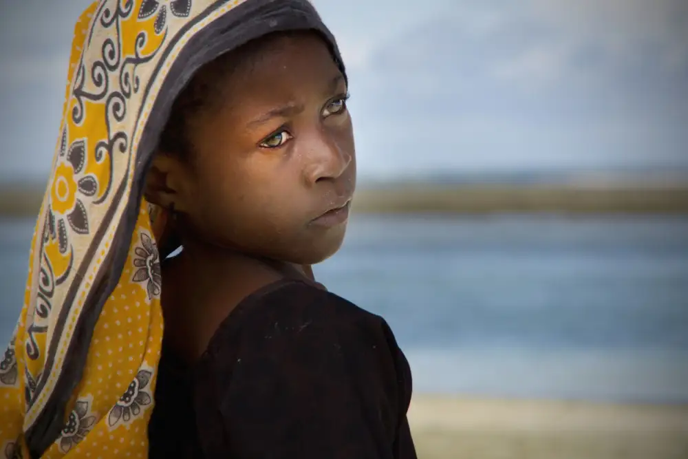 Kompas, Stanislav: Kendwa girl