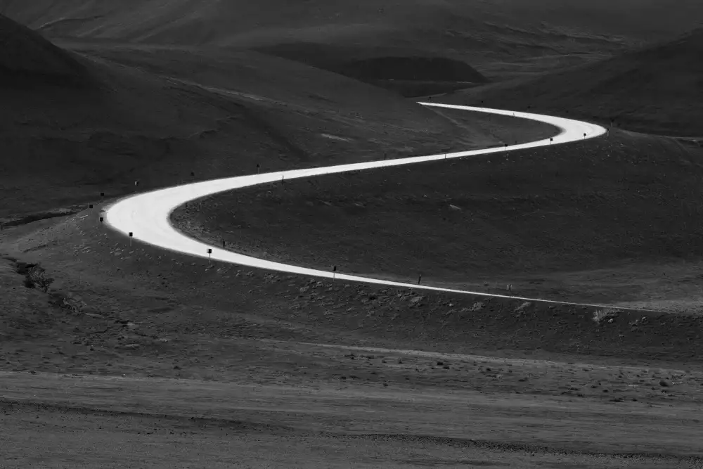Krenek, Peter: Road to Hverir BW