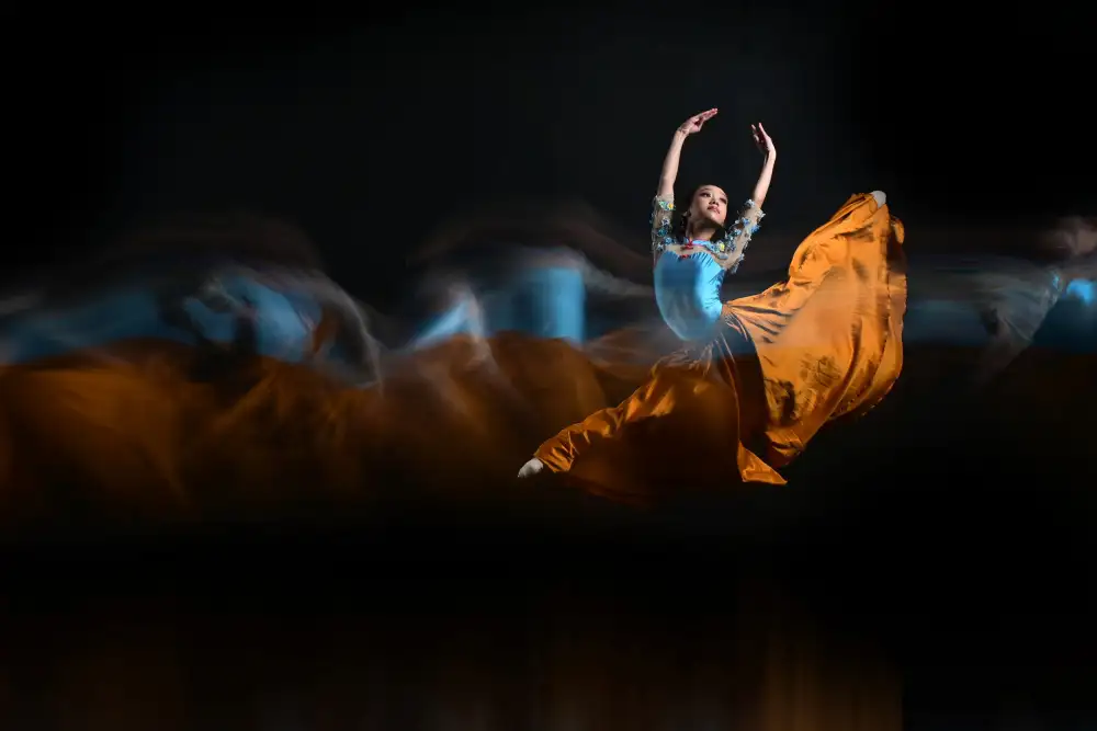 Aditya, Rawisyah: Saut