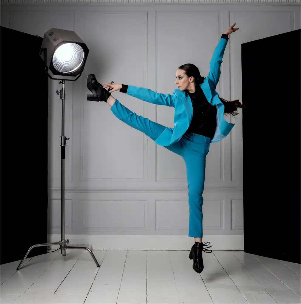 Derwood: Blue Suit
