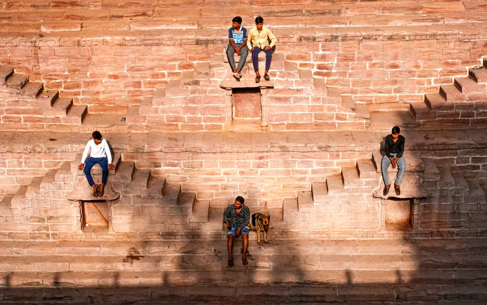 Majhi, Kumar Ajit: Friends