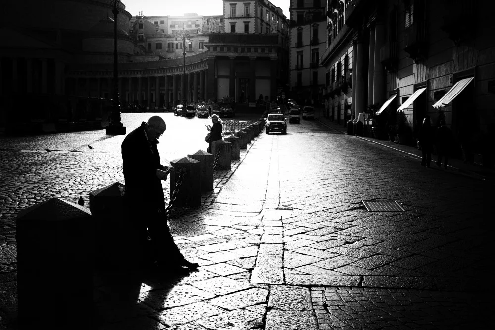 Elena, Raceala: Silent hour