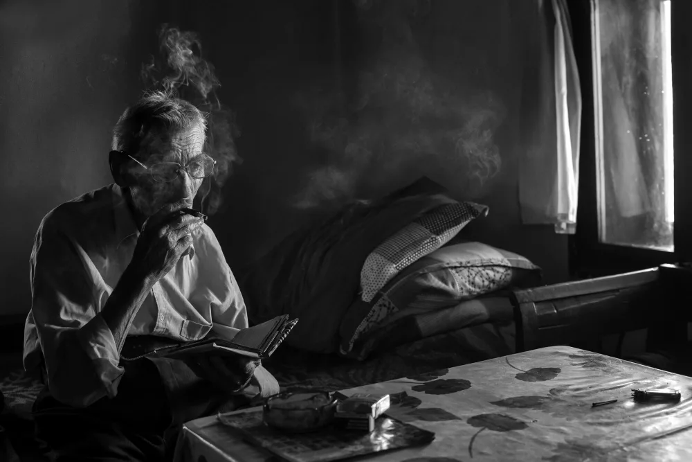 Roibu, Grigore: Smoker