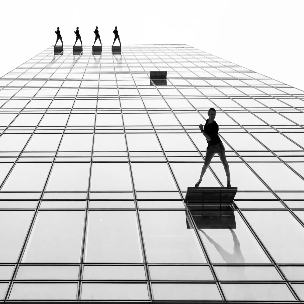 Schleicher-Schwarz, Roswitha: dancers on the skyscraper