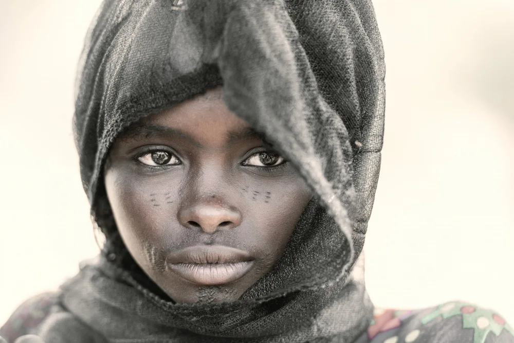 Cole, Trevor: Young Wodaabe beauty