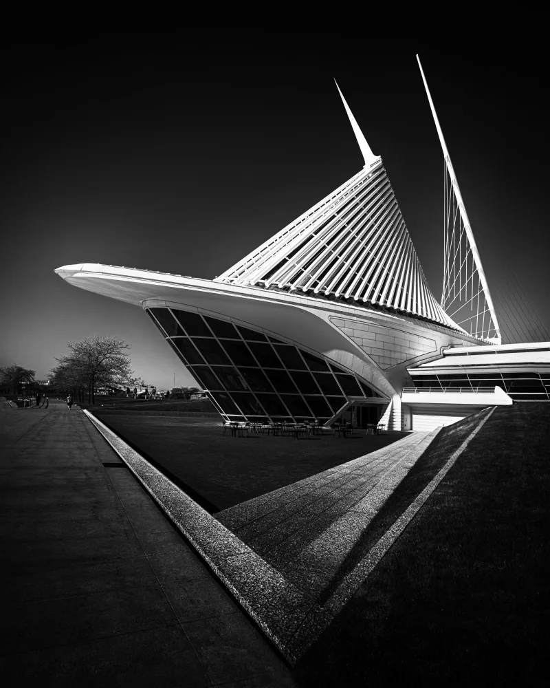 Luo, Louie: Museum of Art III