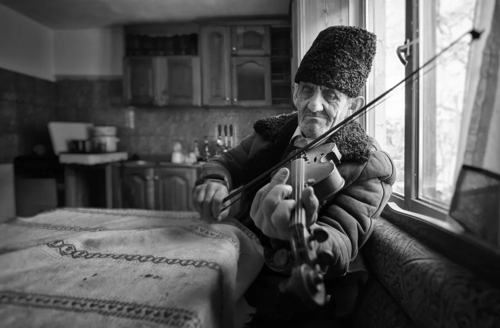 Roibu, Grigore: The violonist of the village