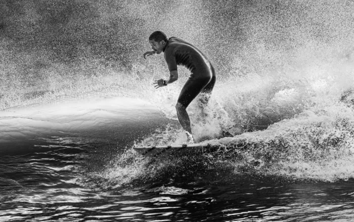 Hayama, Makihiko: Surfing