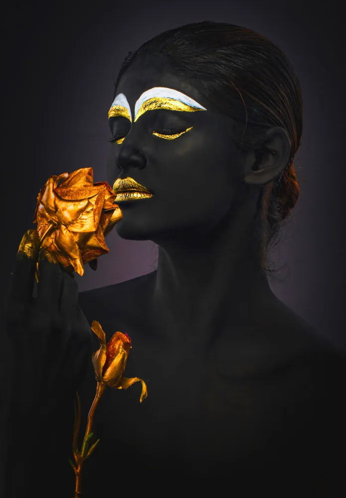 CHATTOPADHYAY, DEBASISH: Bezauberndes Gold