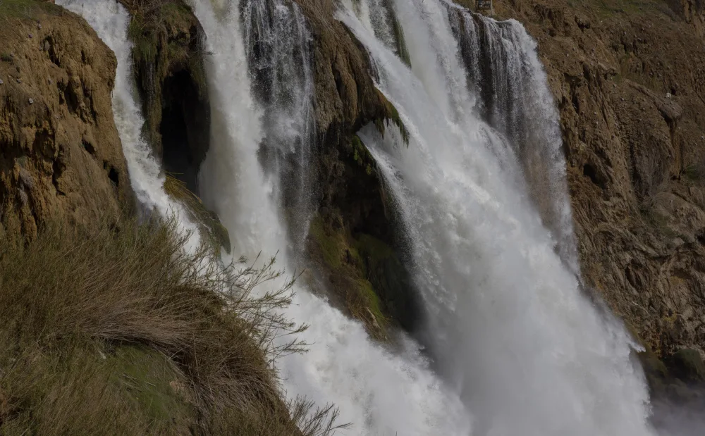 akyurt, engin: beautiful waterfall in the nature