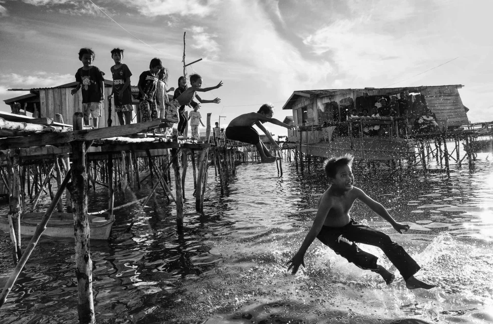Kong, Yuk John: Lifestyles of the sea gipsy kids