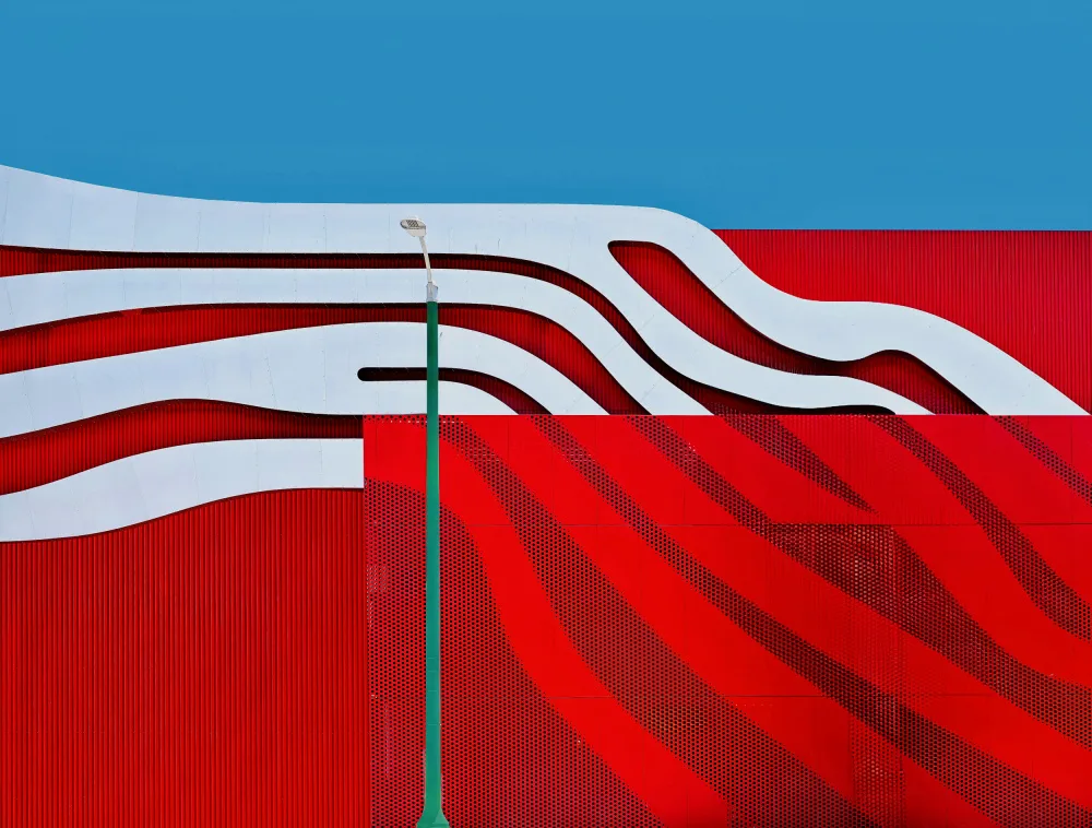 Orbach, Arnon: Architettura -Peterson Automotive Museum di Los Angeles California