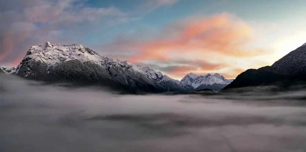 Yu, Zhen James: Eglinton Vallery Mist Sunrise