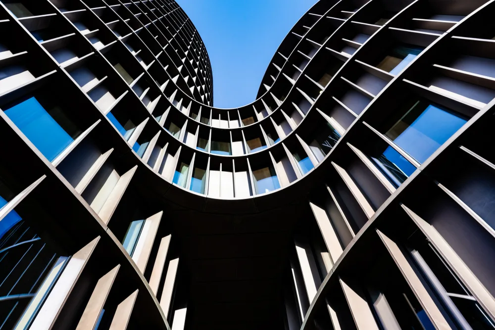 Wride, Linda: Between the Towers