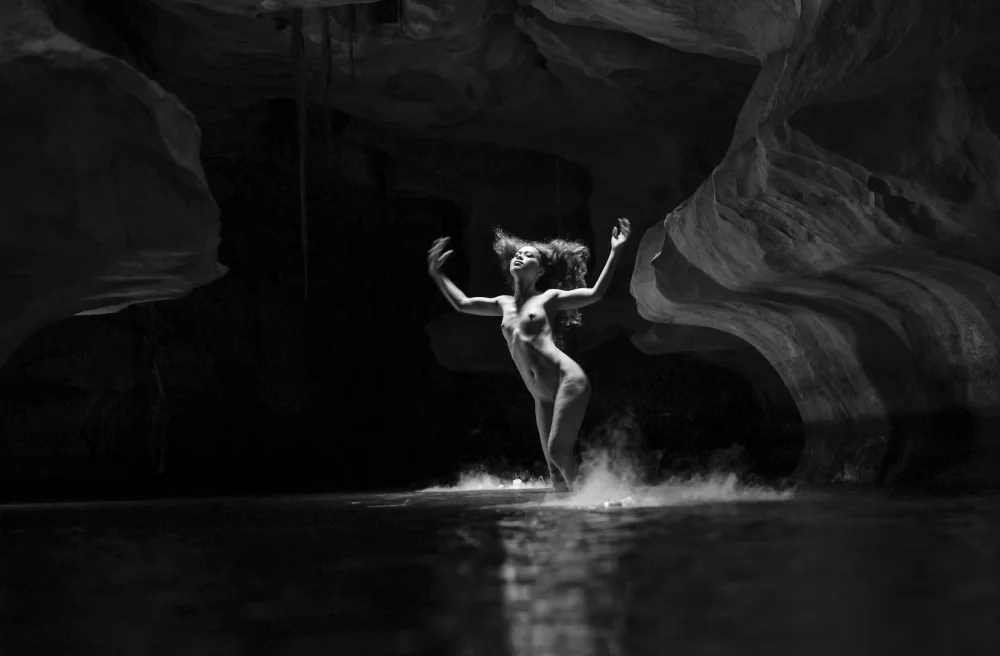 Truong, Van Tran: Frauen in der Höhle