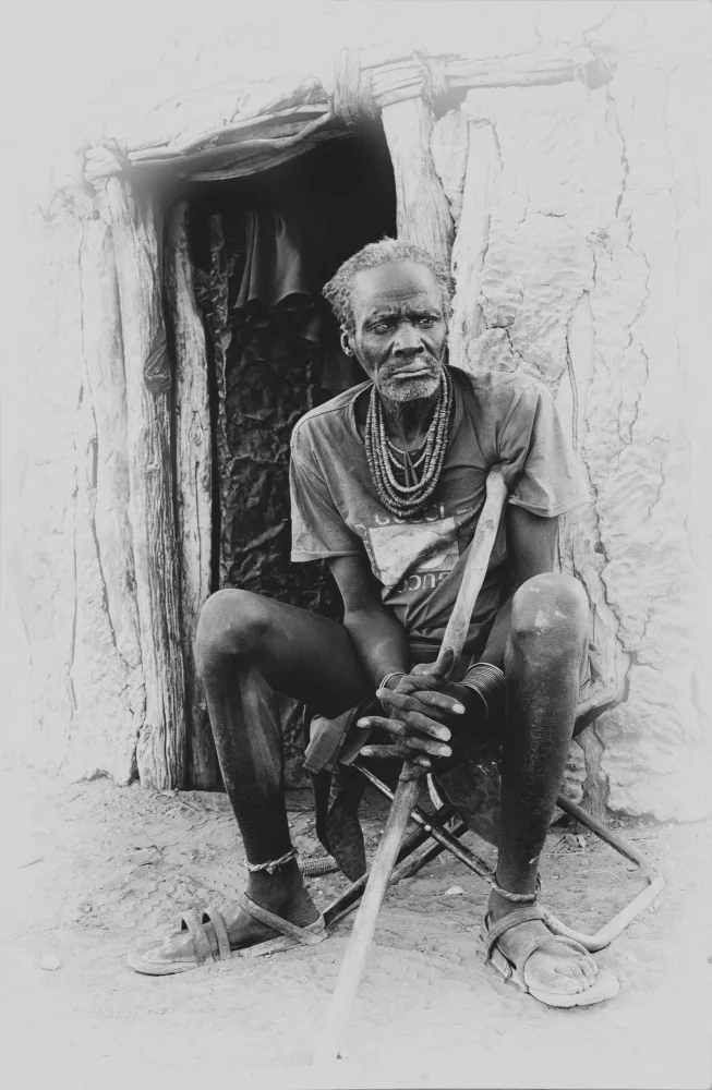 Tang, D. Lisa: Himba Man
