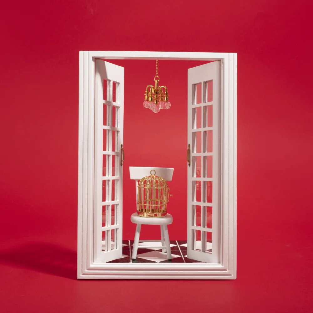 Ramiro, Julia: Golden Cage.q
