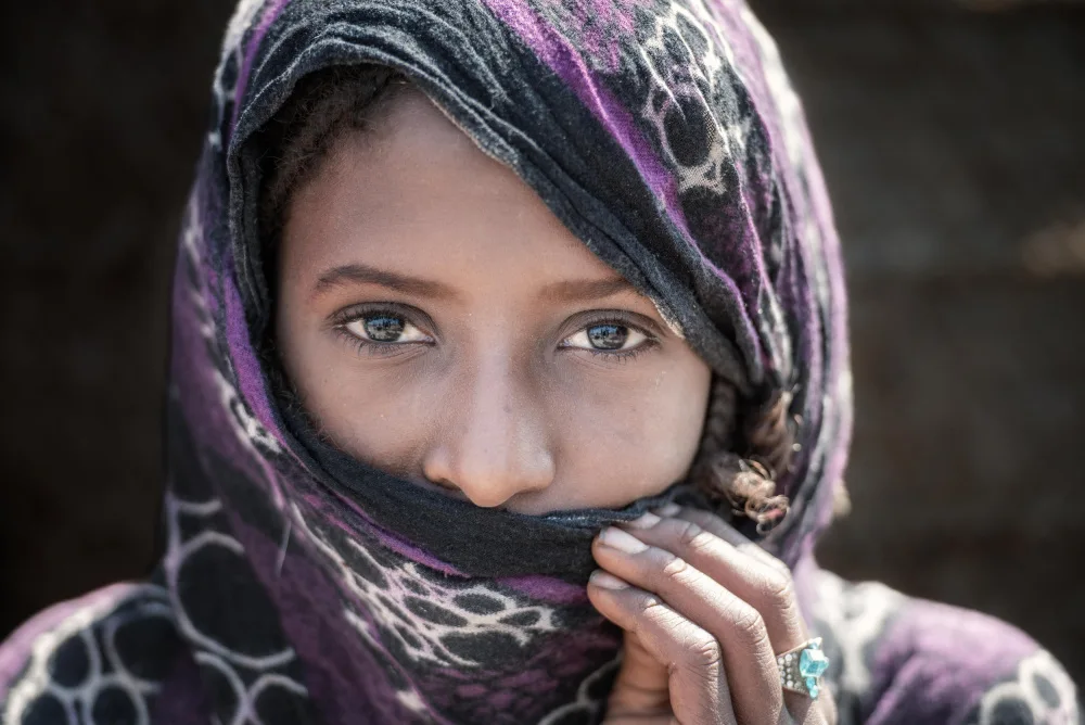 Cole, Trevor: Young Afar girl