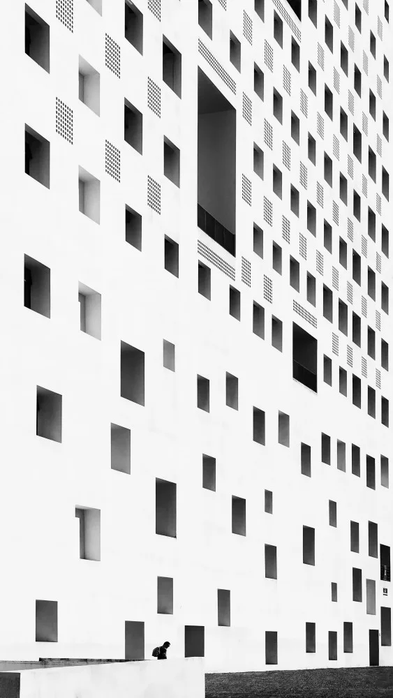 Xu, Mei: Walking out of Squares