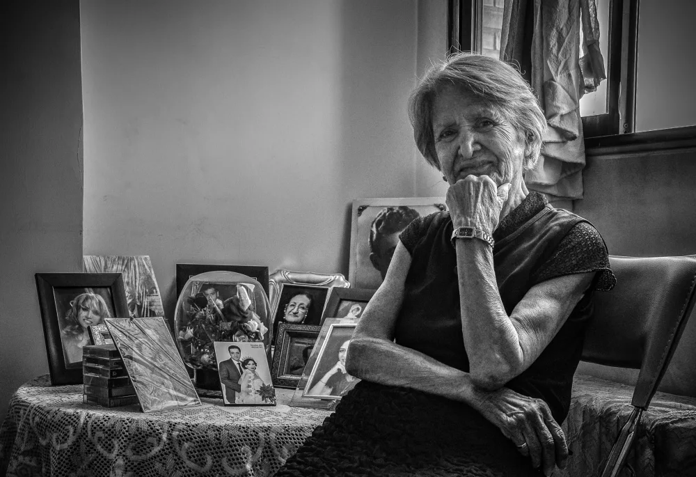 Bahmani, Mitra: Mia nonna