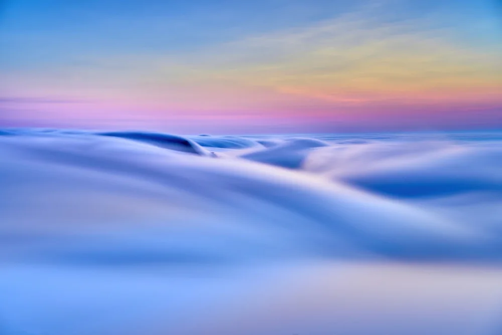 Tsai, MingLun: Cloud Sea Waterfall