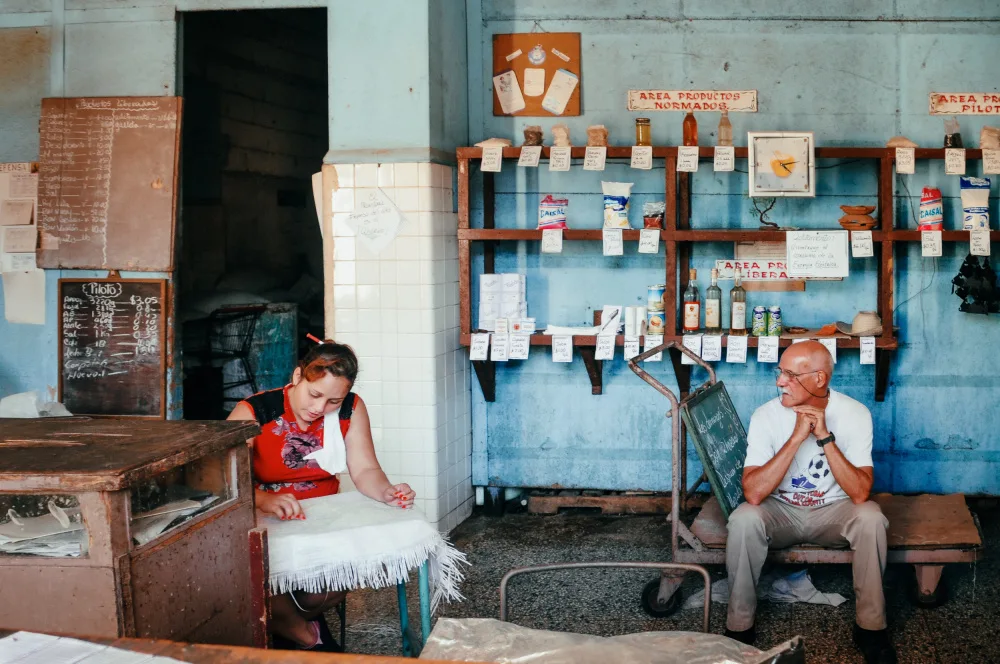 Bauer, Andy: Tienda cubana