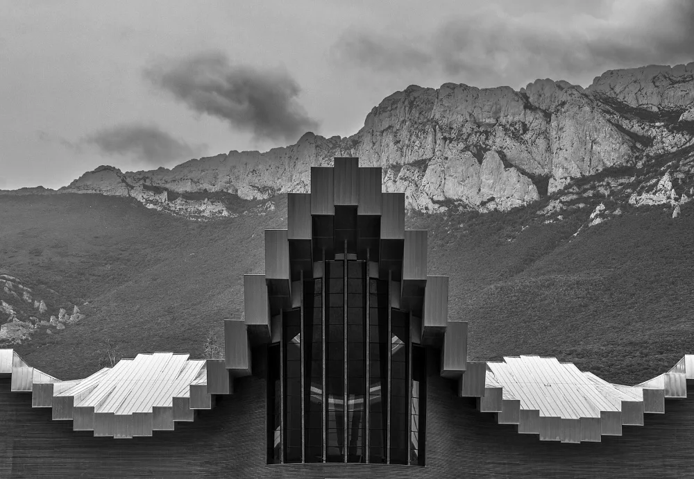 Urrutia, Adolfo: Ysios. Architecture and nature.