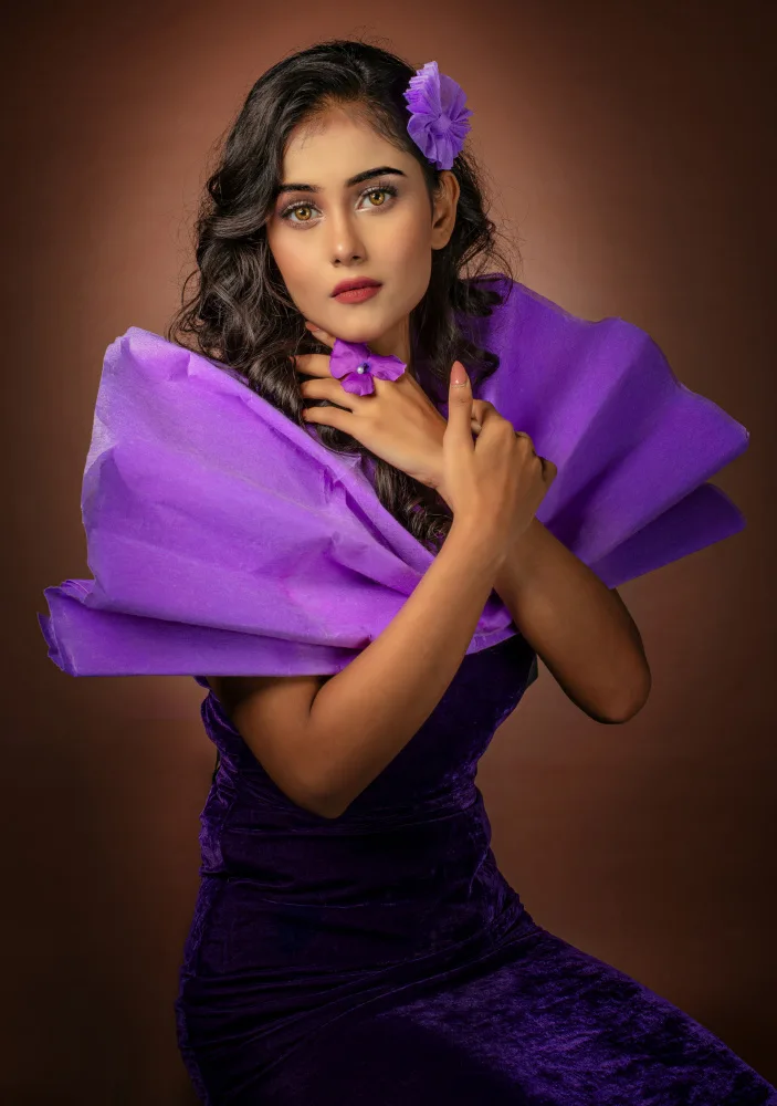 CHATTOPADHYAY, DEBASISH: VAIOLETA FLORIAR