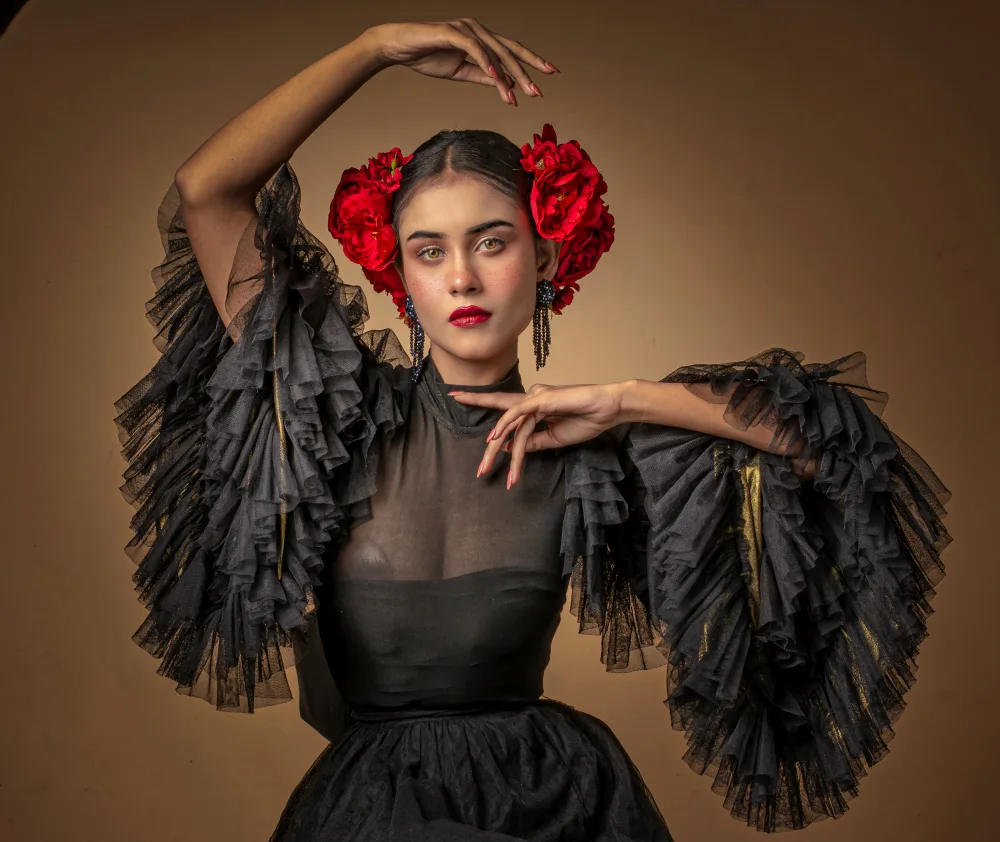 CHATTOPADHYAY, DEBASISH: DANCING BEAUTY